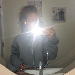 Meet your Posher, Ava